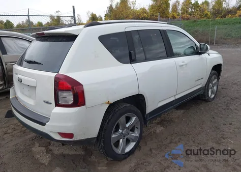 2014 Jeep Compass Latitude из США, поврежденный, VIN 1C4NJDEBXED852991